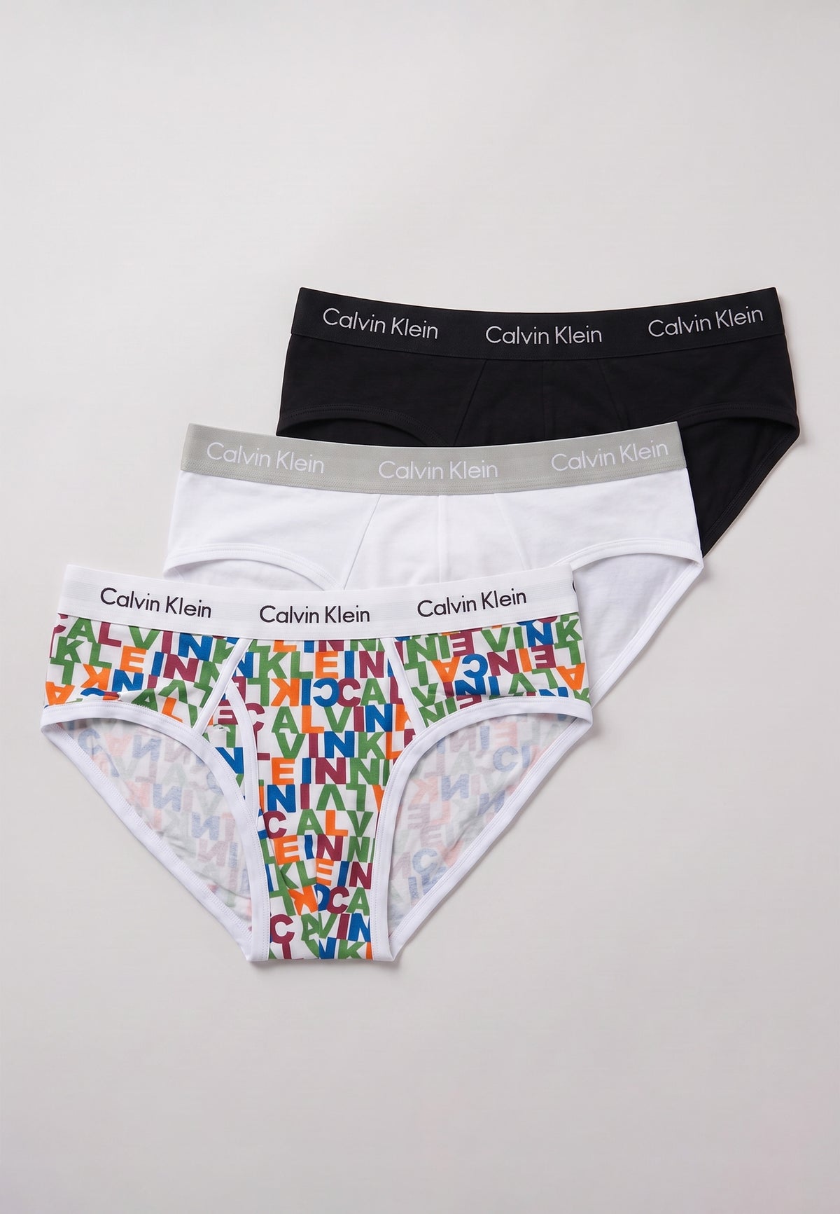 Pack de 3 slips Calvin Klein — exemple d'assortiment